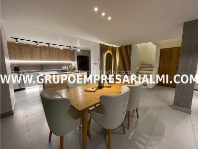 Casa de 4 alcobas en venta en El Poblado, Medellín, 360 m² · foto 7 de 20