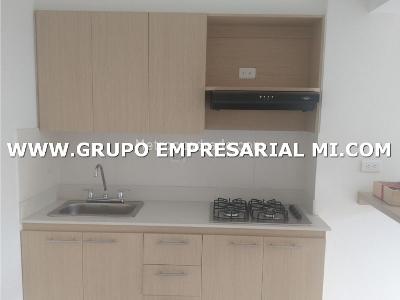 Apartaestudio en venta en Cabañas, Bello, 46 m² · foto 3 de 18