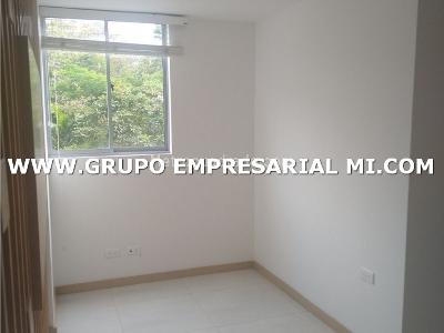 Apartaestudio en venta en Cabañas, Bello, 46 m² · foto 10 de 18