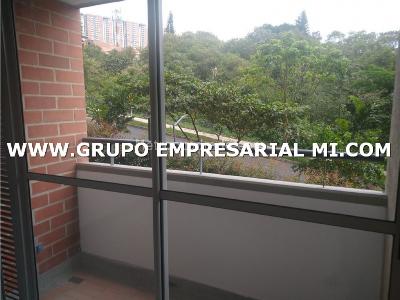 Apartaestudio en venta en Cabañas, Bello, 46 m² · foto 12 de 18