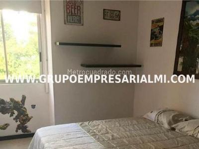 Apartamento de 2 alcobas en arriendo en Castropol, Medellín, 70 m² · foto 7 de 11