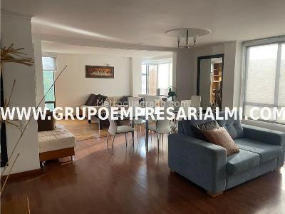 Apartamento en venta en El Poblado, Medellín · foto 3 de 12