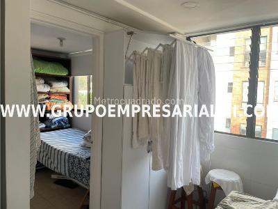 Apartamento en venta en El Poblado, Medellín · foto 6 de 12