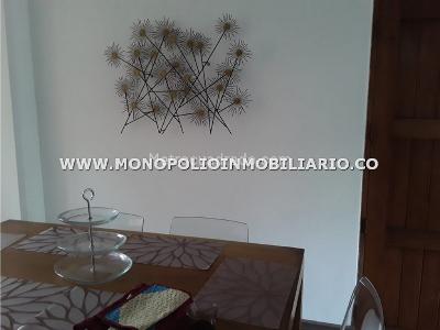 Apartamento de 3 alcobas en arriendo en El Tesoro, Medellín, 84 m² · foto 3 de 15