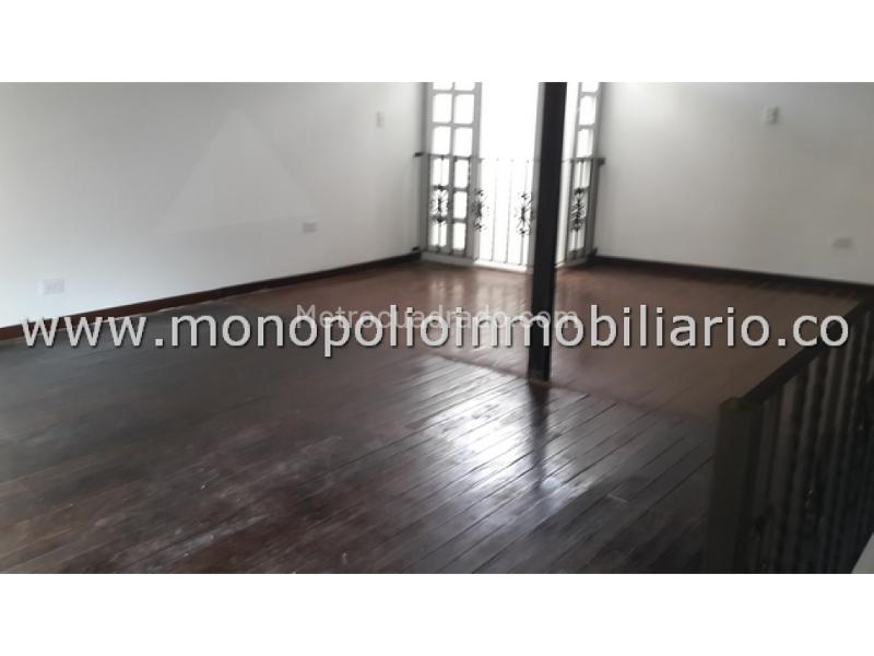 Spacious 5BR House for Rent in La Floresta - 3