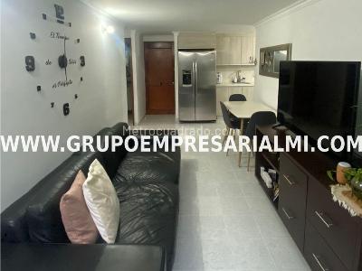 Apartamento en venta en El Poblado, Medellín · foto 2 de 14