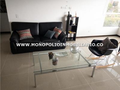 Apartamento de 2 alcobas en arriendo en Los Balsos, Medellín, 76 m² · foto 5 de 13