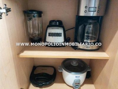 Apartamento de 2 alcobas en arriendo en Los Balsos, Medellín, 76 m² · foto 9 de 13