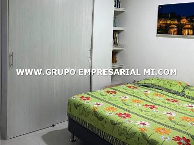 Apartamento de 3 alcobas en venta en La Castellana, Medellín, 117 m² · foto 6 de 11