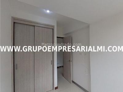 Apartamento de 3 alcobas en venta en Olaya Herrera, Medellín, 69 m² · foto 7 de 20