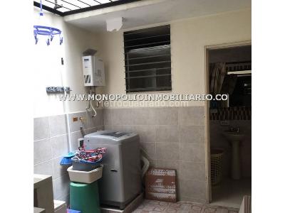 Casa de 3 alcobas en venta en Estadio, Medellín, 180 m² · foto 10 de 10