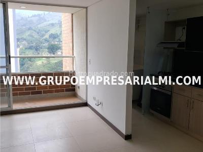Apartamento de 4 alcobas en venta en La Doctora, Sabaneta, 80 m² · foto 4 de 20