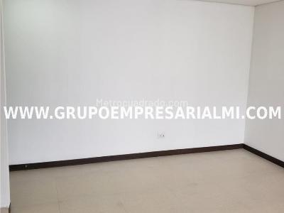 Apartamento de 4 alcobas en venta en La Doctora, Sabaneta, 80 m² · foto 10 de 20