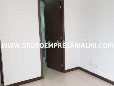 Apartamento de 4 alcobas en venta en La Doctora, Sabaneta, 80 m² · foto 16 de 20
