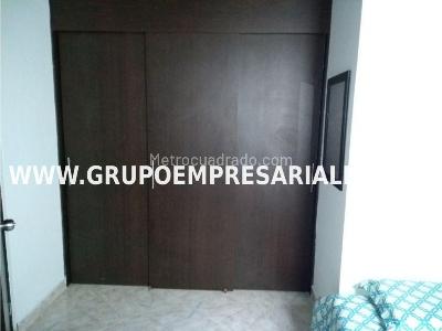 Apartamento de 4 alcobas en venta en Aves Maria, Sabaneta, 102 m² · foto 12 de 17