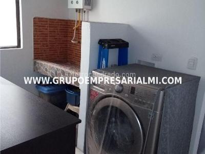 Apartamento de 4 alcobas en venta en Aves Maria, Sabaneta, 102 m² · foto 13 de 17