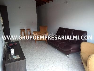 Apartamento de 4 alcobas en venta en Aves Maria, Sabaneta, 102 m² · foto 2 de 17