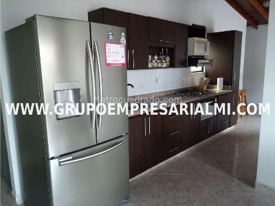 Apartamento de 4 alcobas en venta en Aves Maria, Sabaneta, 102 m² · foto 5 de 17