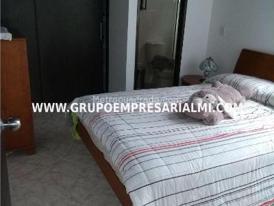 Apartamento de 4 alcobas en venta en Aves Maria, Sabaneta, 102 m² · foto 7 de 17