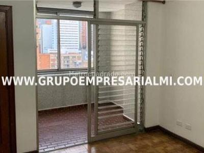 Apartamento de 4 alcobas en venta en Centro De La Ciudad, Medellín, 306 m² · foto 7 de 14