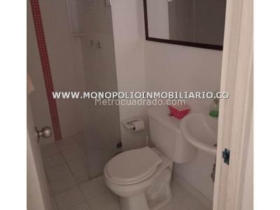 Apartamento de 3 alcobas en venta en Calle Vieja, Bello, 64 m² · foto 15 de 16