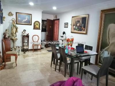 Apartamento de 3 alcobas en venta en Conquistadores, Medellín, 142 m² · foto 2 de 8