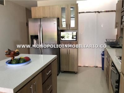 Apartamento en venta en San Jose, Envigado · foto 2 de 12