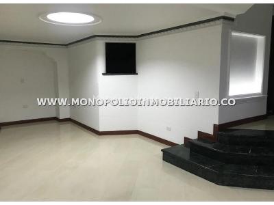 Apartamento de 4 alcobas en venta en Laureles, Medellín, 250 m² · foto 5 de 13