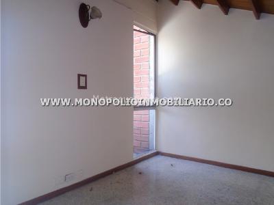 Apartamento de 3 alcobas en venta en El Poblado, Medellín, 145 m² · foto 4 de 14