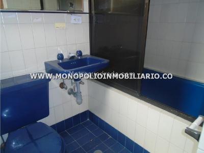 Apartamento de 3 alcobas en venta en El Poblado, Medellín, 145 m² · foto 9 de 14