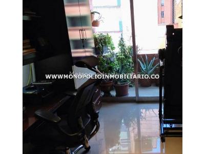 Apartamento de 4 alcobas en venta en Laureles, Medellín, 174 m² · foto 3 de 14