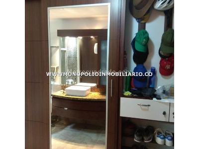 Apartamento de 4 alcobas en venta en Laureles, Medellín, 174 m² · foto 13 de 14