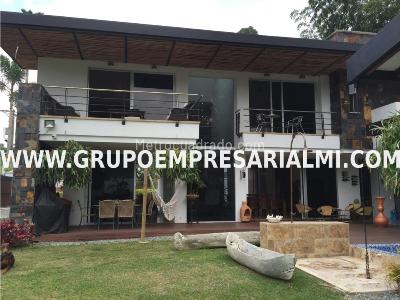 Casa de 3 alcobas en venta en El Escobero, Envigado · foto 5 de 20