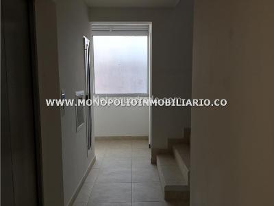 Apartamento de 3 alcobas en venta en Calasanz, Medellín, 119 m² · foto 4 de 9