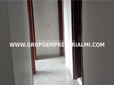 Apartamento de 3 alcobas en venta en Aliadas, Sabaneta, 65 m² · foto 11 de 18