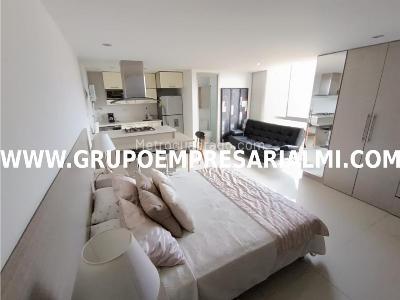 Apartaestudio en venta en El Poblado, Medellín, 32 m² · foto 5 de 20
