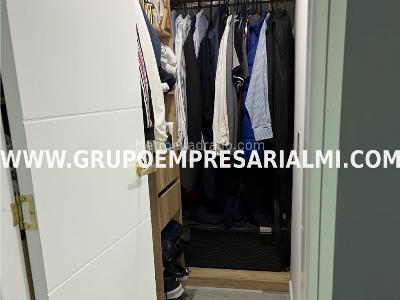 Apartamento de 3 alcobas en venta en Los Alcazares, Sabaneta, 77 m² · foto 11 de 17