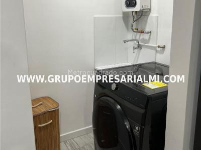 Apartamento de 3 alcobas en venta en Los Alcazares, Sabaneta, 77 m² · foto 12 de 17