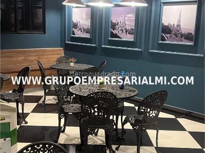 Apartamento de 3 alcobas en venta en Los Alcazares, Sabaneta, 77 m² · foto 16 de 17