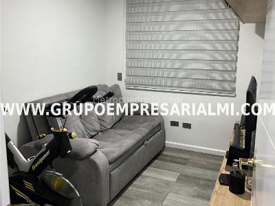Apartamento de 3 alcobas en venta en Los Alcazares, Sabaneta, 77 m² · foto 6 de 17