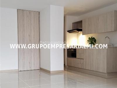 Apartamento de 3 alcobas en venta en Los Alcazares, Sabaneta, 65 m² · foto 5 de 14