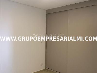 Apartamento de 3 alcobas en venta en Laureles, Medellín, 108 m² · foto 9 de 20
