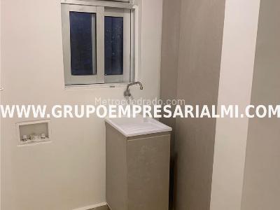 Apartamento de 3 alcobas en venta en Laureles, Medellín, 108 m² · foto 16 de 20
