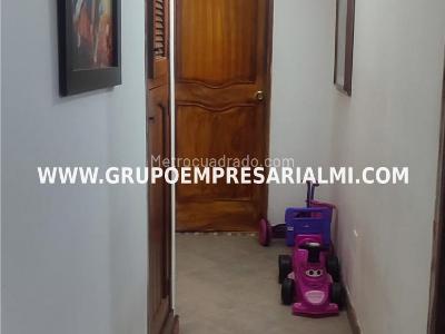 Apartamento de 3 alcobas en venta en Santa Monica, Medellín, 73 m² · foto 5 de 6