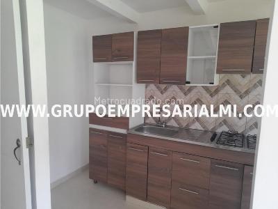 Apartamento de 3 alcobas en venta en Santa Ana, Bello, 53 m² · foto 3 de 19