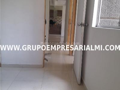 Apartamento de 3 alcobas en venta en Santa Ana, Bello, 53 m² · foto 9 de 19