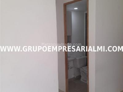 Apartamento de 3 alcobas en venta en Santa Ana, Bello, 53 m² · foto 15 de 19