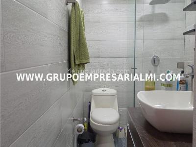 Apartamento de 2 alcobas en venta en Boston, Medellín, 52 m² · foto 8 de 10