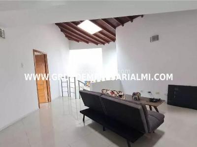 Apartamento de 3 alcobas en venta en Las Lomitas, Sabaneta, 236 m² · foto 9 de 20