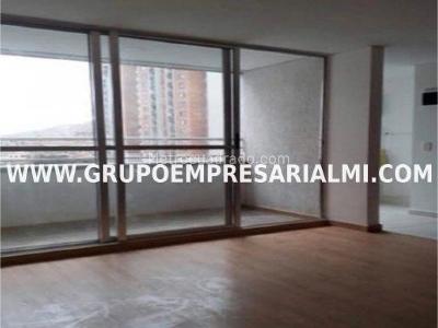 Apartamento de 3 alcobas en venta en Madera, Bello, 64 m² · foto 2 de 10